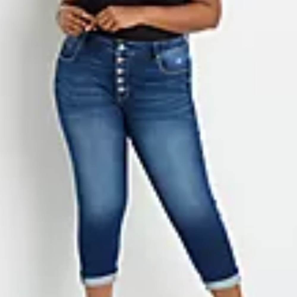 Plus Size KanCan™ High Rise
Dark Button Fly Cropped Jean - Picture 2 of 6